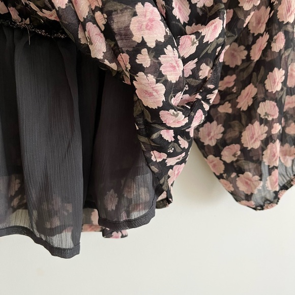 American Eagle floral chiffon blouse - Picture 5 of 5